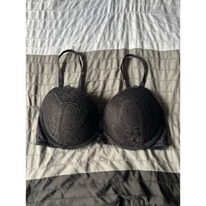 Victoria’s Secret Dream Angels Lace Push-Up Bra
